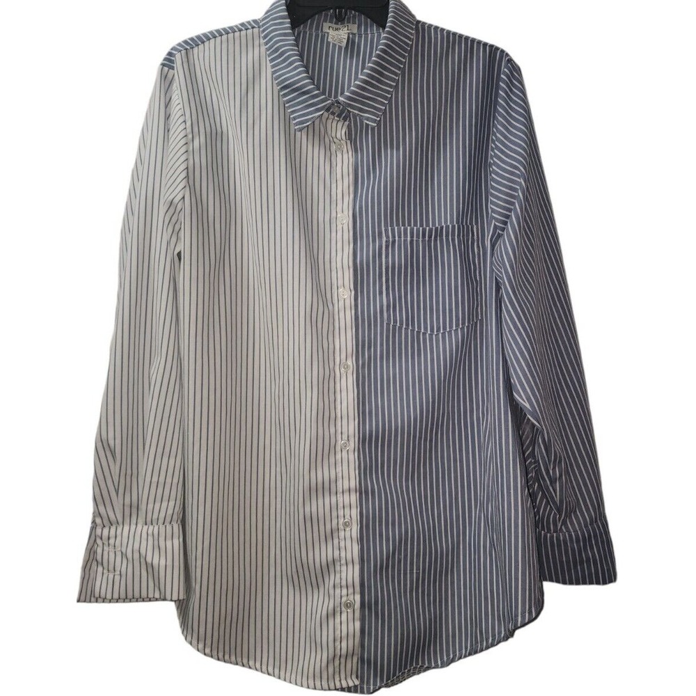 Rue 21 Striped Button-Up Shirt Long Sleeve‎ Career Casual Top